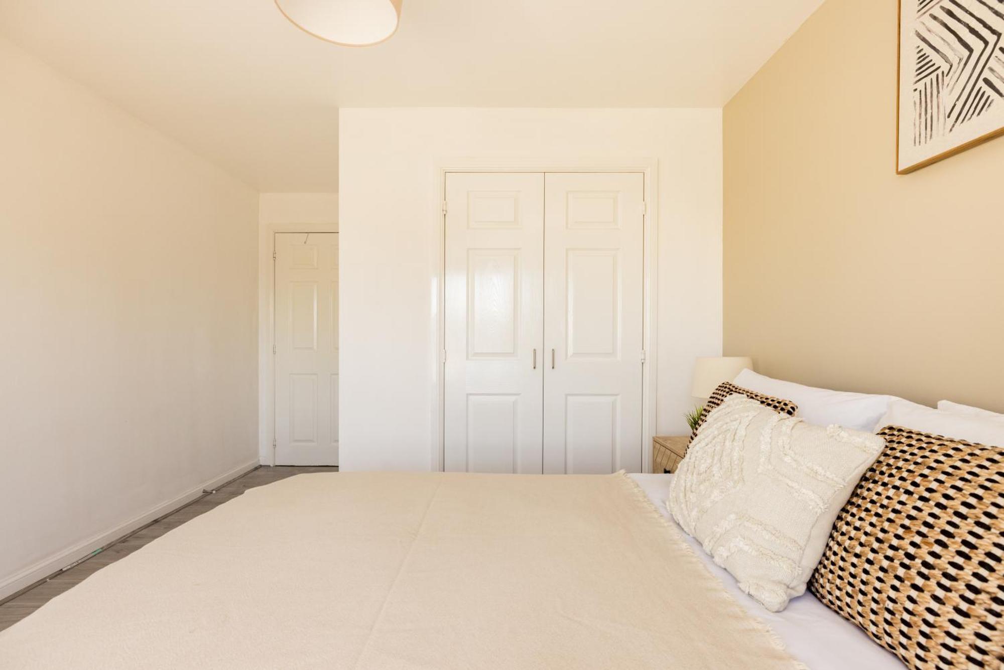 Elegant 2-bedroom Flat In The Heart Of Wembley Appartement Londres